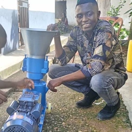 粉碎机;饲料加工设备;林业机械