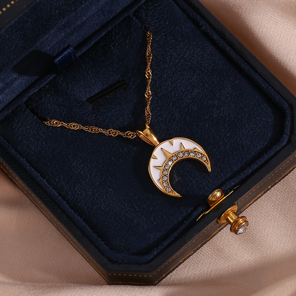 Retro Geometric Moon Stainless Steel Pendant Necklace Plating Zircon Stainless Steel Necklaces