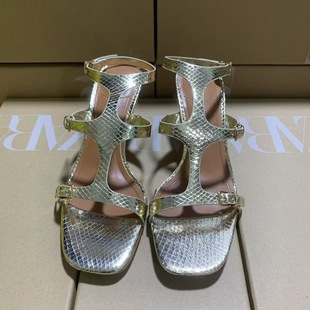 ZA2025�¿�W�����Q��ɫŮЬ�r���߼y�O���¶ֺ�󽉎����߸���Ь