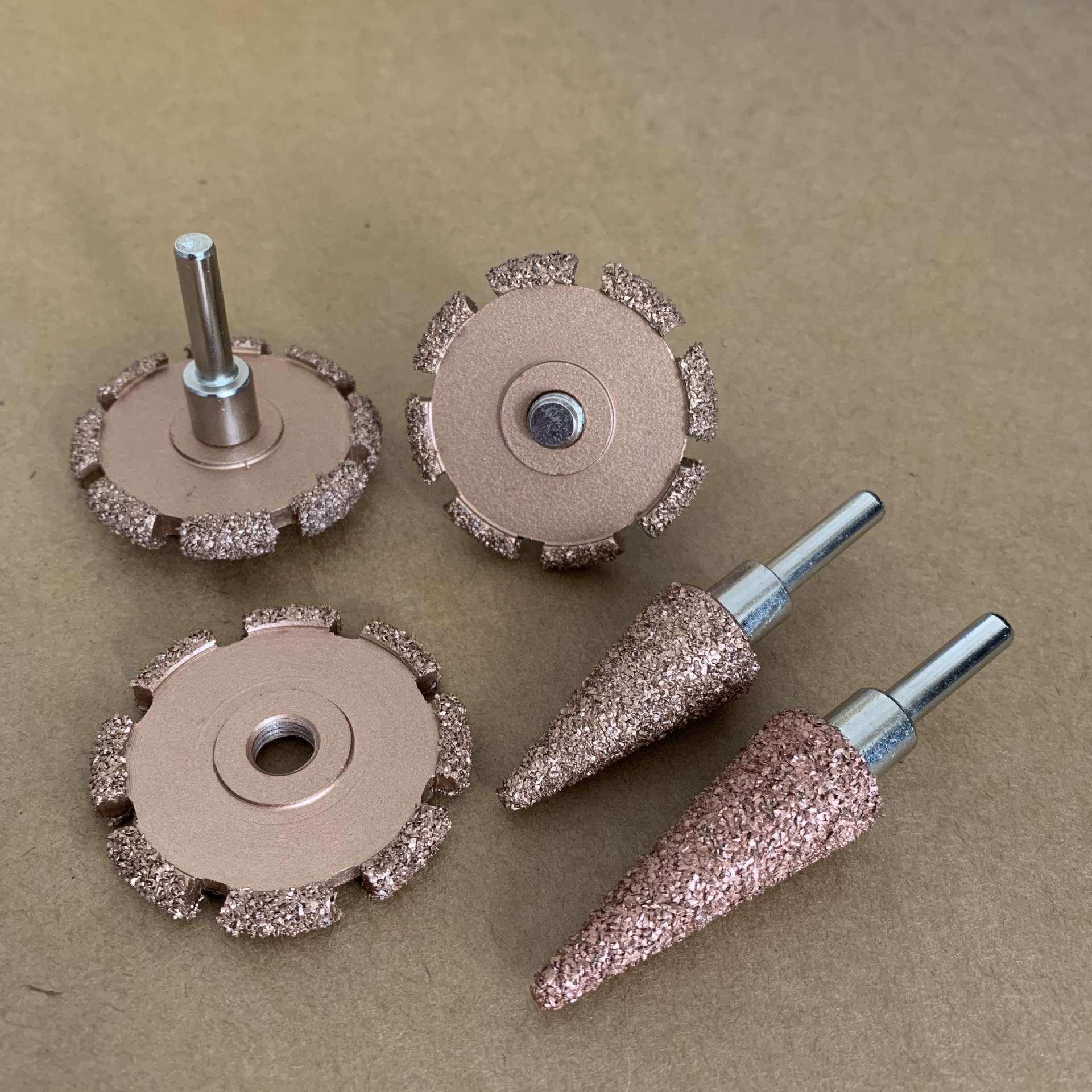 合金钢低速气动打磨头钨钢打磨轮轮胎补胎打磨机头 刻磨机头工具