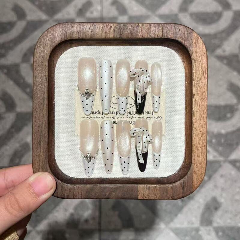 【Retro Polka Dots】Elegant Cat Eye Polka Dot Bow French Style Nail Art with Flashing Glitter Handmade Wearable Nails 【Retro Polka Dots】Elegant Cat Eye Polka Dot Bow French Style Nail Art with Flashing Glitter Handmade Wearable Nails