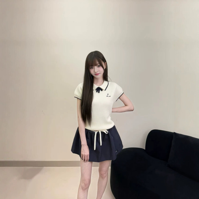 Nanyou High-End Women's Clothing 26 New Style Va Color-Block Lapel Short-Sleeve Knitted Bowknot Elegant Youthful Style Age-Reducing Top Nanyou High-End Women's Clothing 26 New Style Va Color-Block Lapel Short-Sleeve Knitted Bowknot Elegant Youthful Style Age-Reducing Top