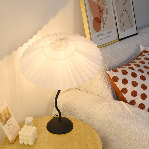 Vintage pleated floor lamp living room bedroom bedside lamp internet celebrity ins style sofa atmosphere ancient vertical table lamp
