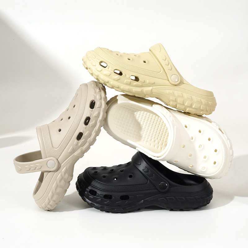 Sandalias de hombre casual de moda de gran tamaño transfronterizo, zapatos de estilo de pareja con agujeros, zapatos de playa de color sólido, sandalias Baotou