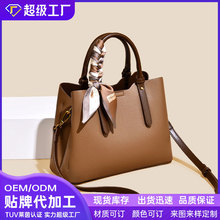 ���ƚW�����s�߼��д���羳����ͨ�����e�ٴ�����μ����Ů��