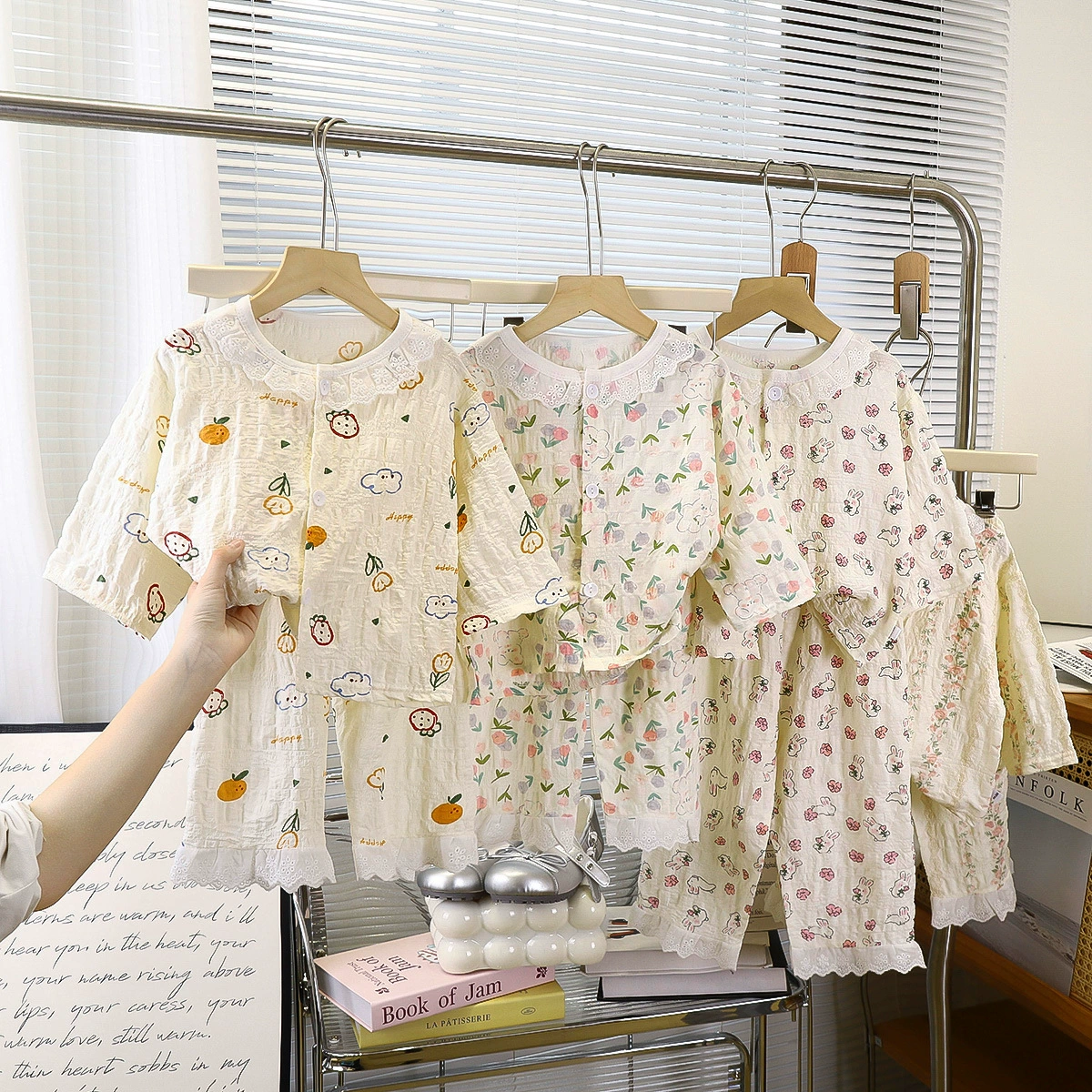 Пижама для девочек Дети Весна и Осень Летний Длинные рукава Тонкая домашняя одежда для девочек Baby Time хлопок Корейский комплект одежды для кондиционирования воздуха