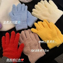 春达糖果色珊瑚绒手套冬季加绒加厚半边绒毛绒绒分指手套跨境批发