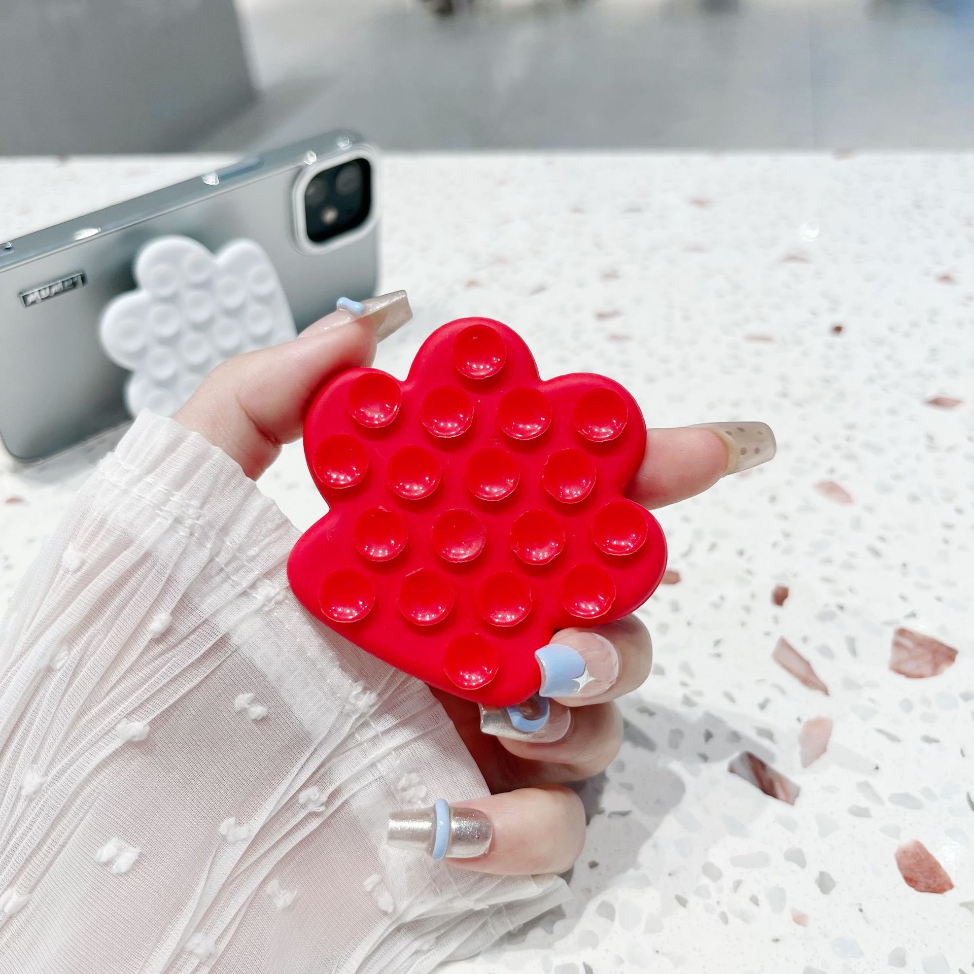 고양이 발톱(빨간색)