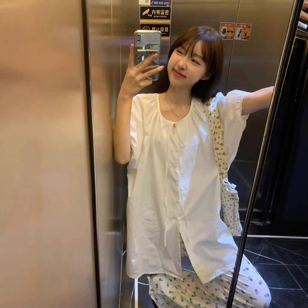 Женская тонкая рубашка на шнуровке с коротким рукавом, новинка лета 2024, повседневный топ средней длины с отложным воротником.