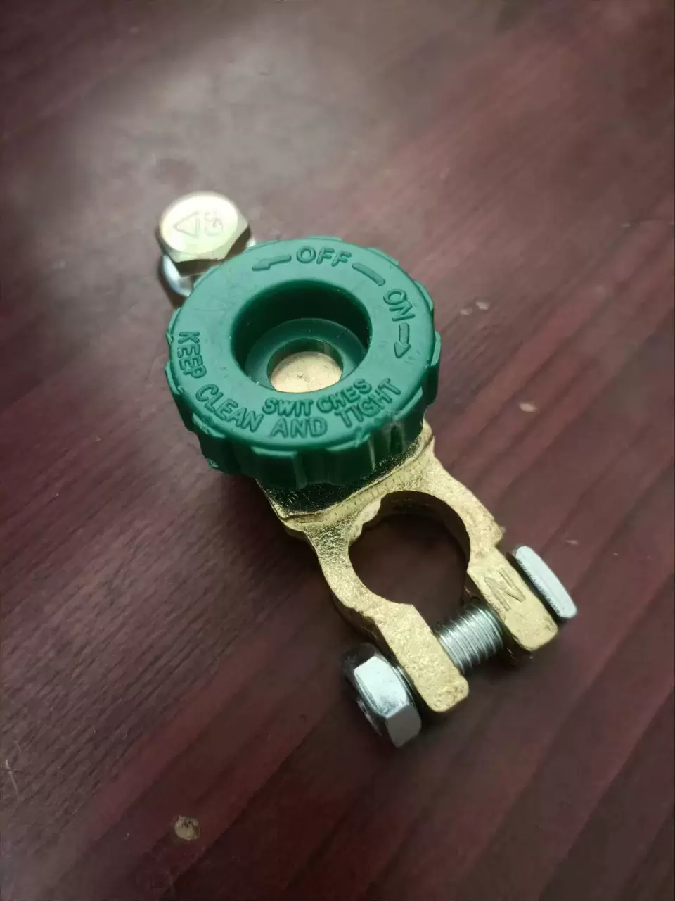 汽车电瓶接头电瓶防漏电断电开关蓄电池保护开关电池端子电瓶桩头