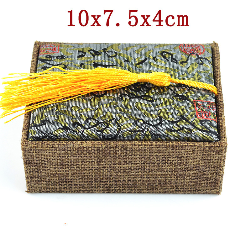 12526110158_1586969889