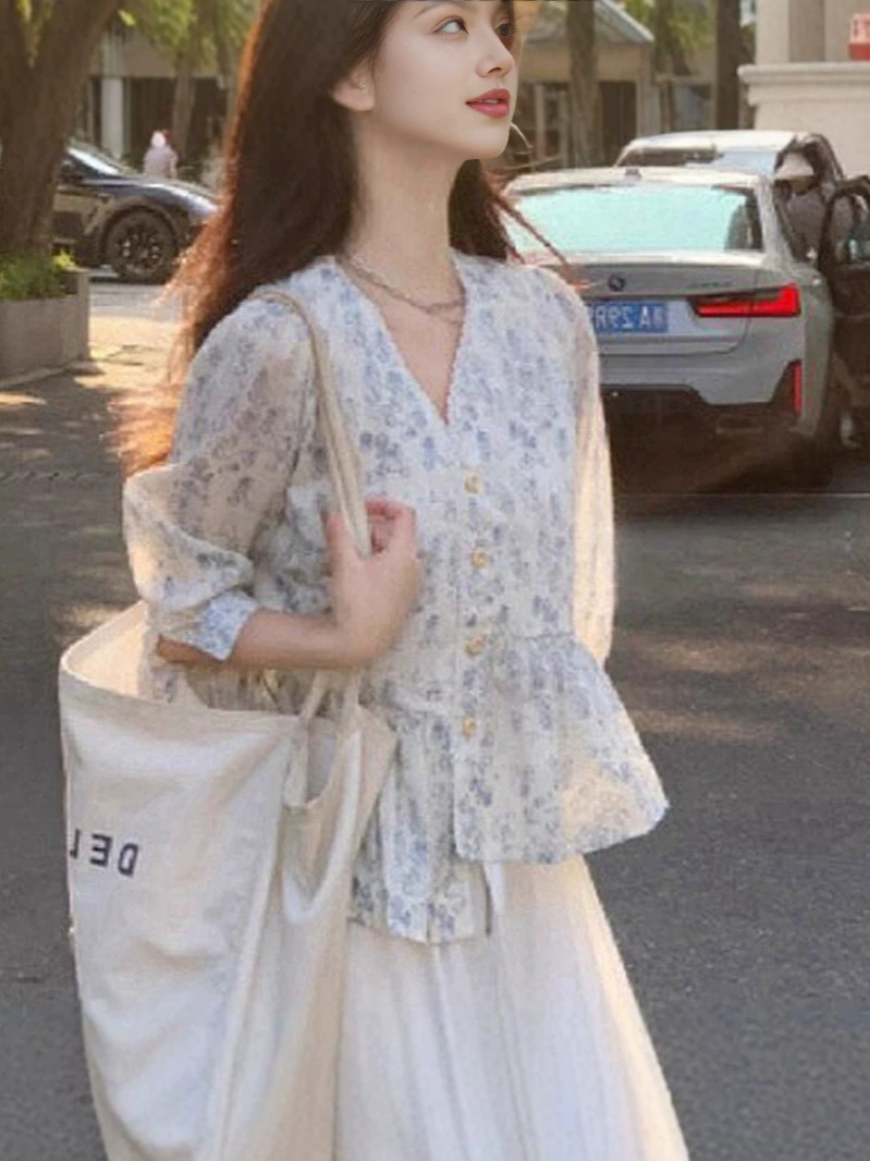 Áo sơ mi búp bê tay lỡ họa tiết hoa xanh cao cấp — Hoa màu xanh