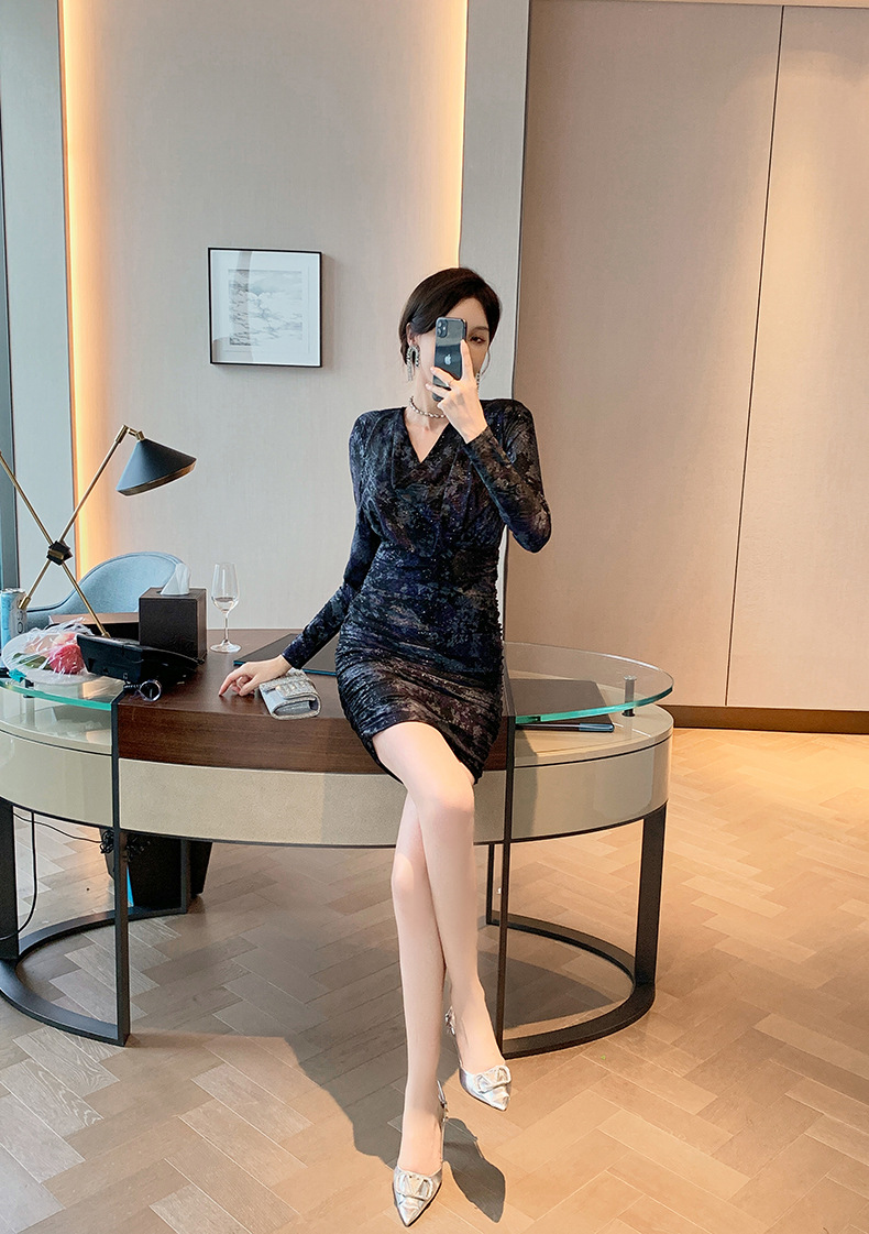 Đầm ôm body nữ cổ cọc Jacquard thêu hoa nhũ — Màu tím đen chi tiết 15