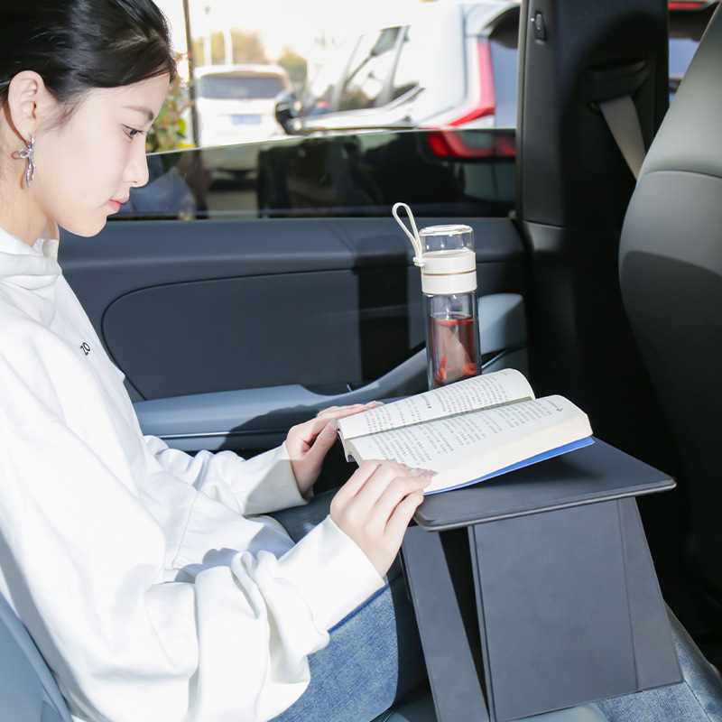 二世代の新しいカードの折り畳みの机の上の小さいテーブルは超薄くて、携帯の多機能のノートパソコンの机を収納します。