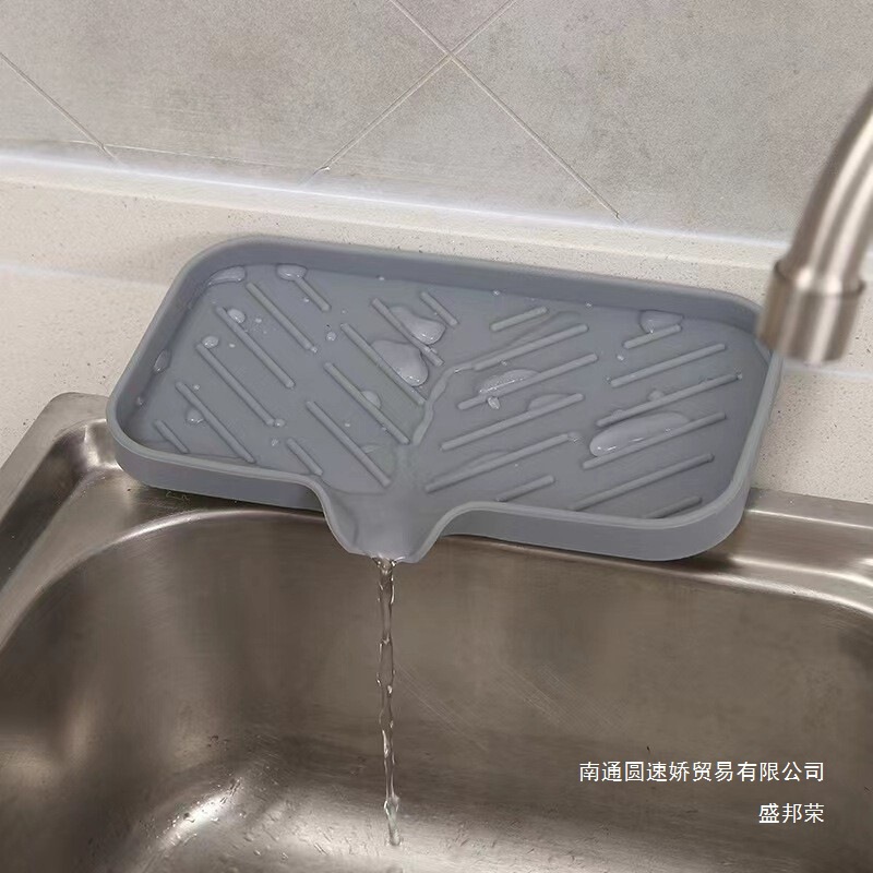 Silicone Soap Dish That Doesn'T Accumulate Water, Creative Japanese-Style Bathroom Silicone Drainage Mat Soap Holder in Various Sizes