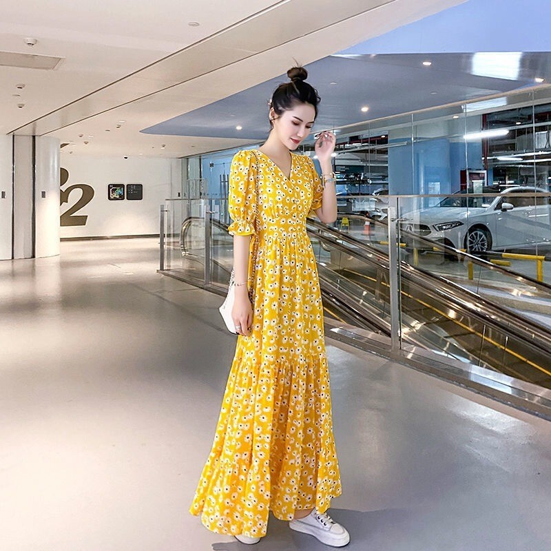 Spring, Summer and Autumn 2025 Short-Sleeved Yellow Chiffon Chrysanthemum Dress Long Women's Floral High-Waist Slim Long Skirt Beach