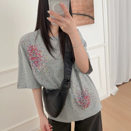 连衣裙;女式羊毛衫;女式毛呢外套