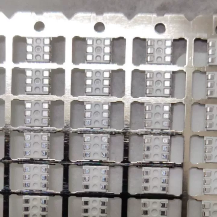 Производитель производит и продает LED патч стент SMD3737RGB6 -pin латунь PPA взрывозащищенный стент