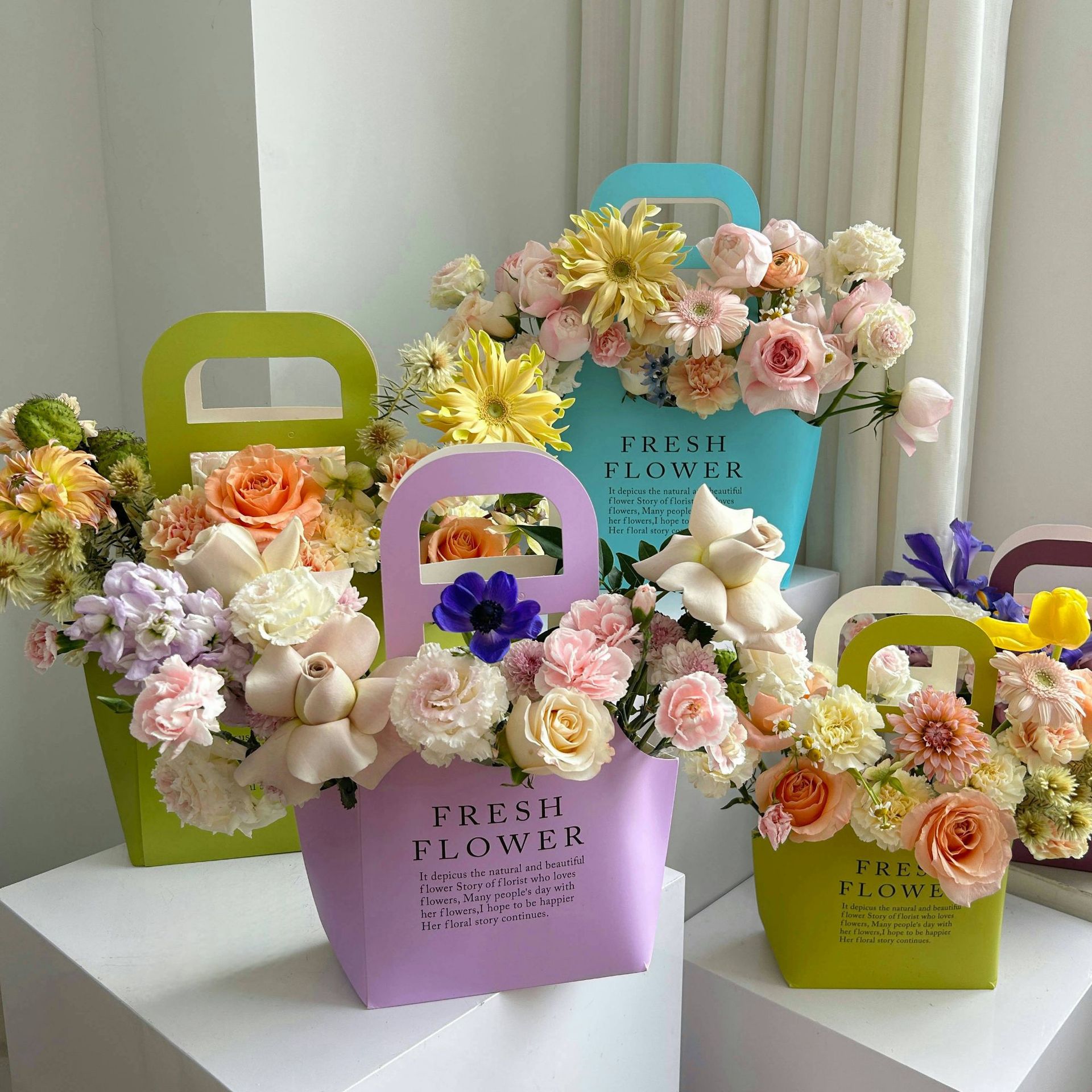 鲜花礼盒牛皮纸手提花篮花艺包装袋专供跨境货源插花盒空盒包装盒