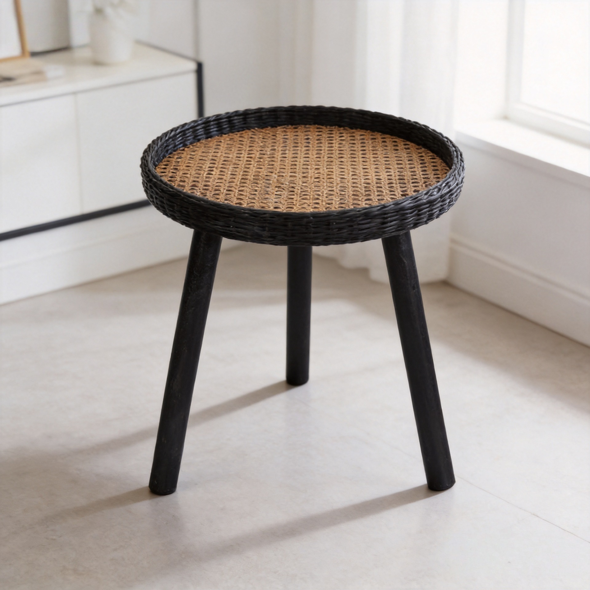 Nordic Solid Wood Home-Use Rattan Small Coffee Table, Balcony Table, Vintage Coffee Table, Living Room Round Sofa Side Table, Pastoral Corner Table