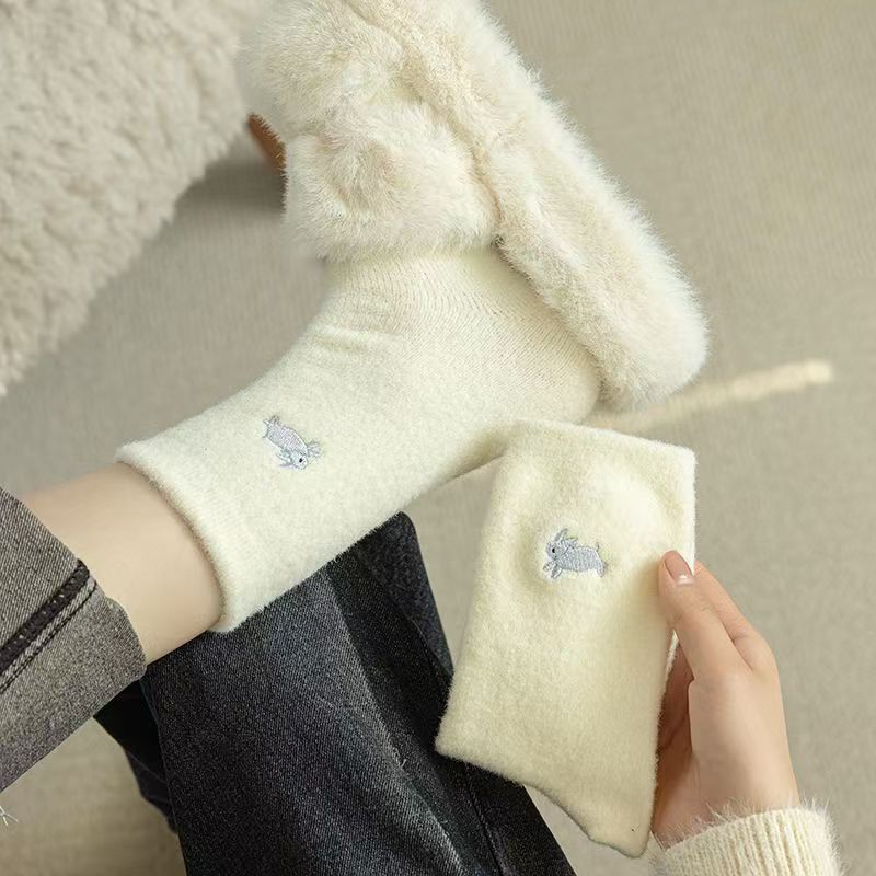 Invierno más vello grueso de alto valor facial calcetines de sueño calientes al por mayor toallas de seda blanca calcetines anillo de medias