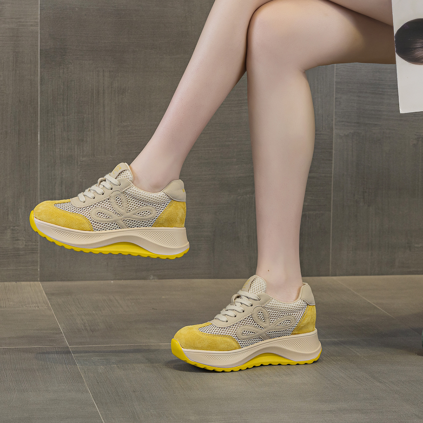 Giày sneaker nữ chunky đế dày phối màu da thật phong cách retro — M2915-1 Beige Lưới Xuyên, M2915-1 Vàng Lưới Xuyên
