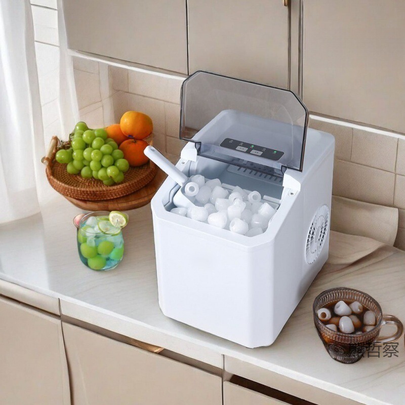 New Convenient Ice Maker Small Household Dormitory Automatic Milk Tea Shop Commercial Mini Camping Outdoor Round Ice