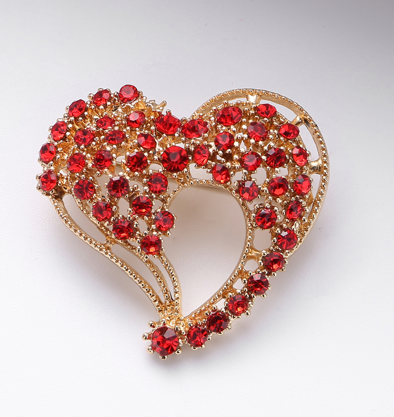 Exquisite Herzbrosche Mit Perle Hochwertiges Accessoire Für Damen_voghion.com