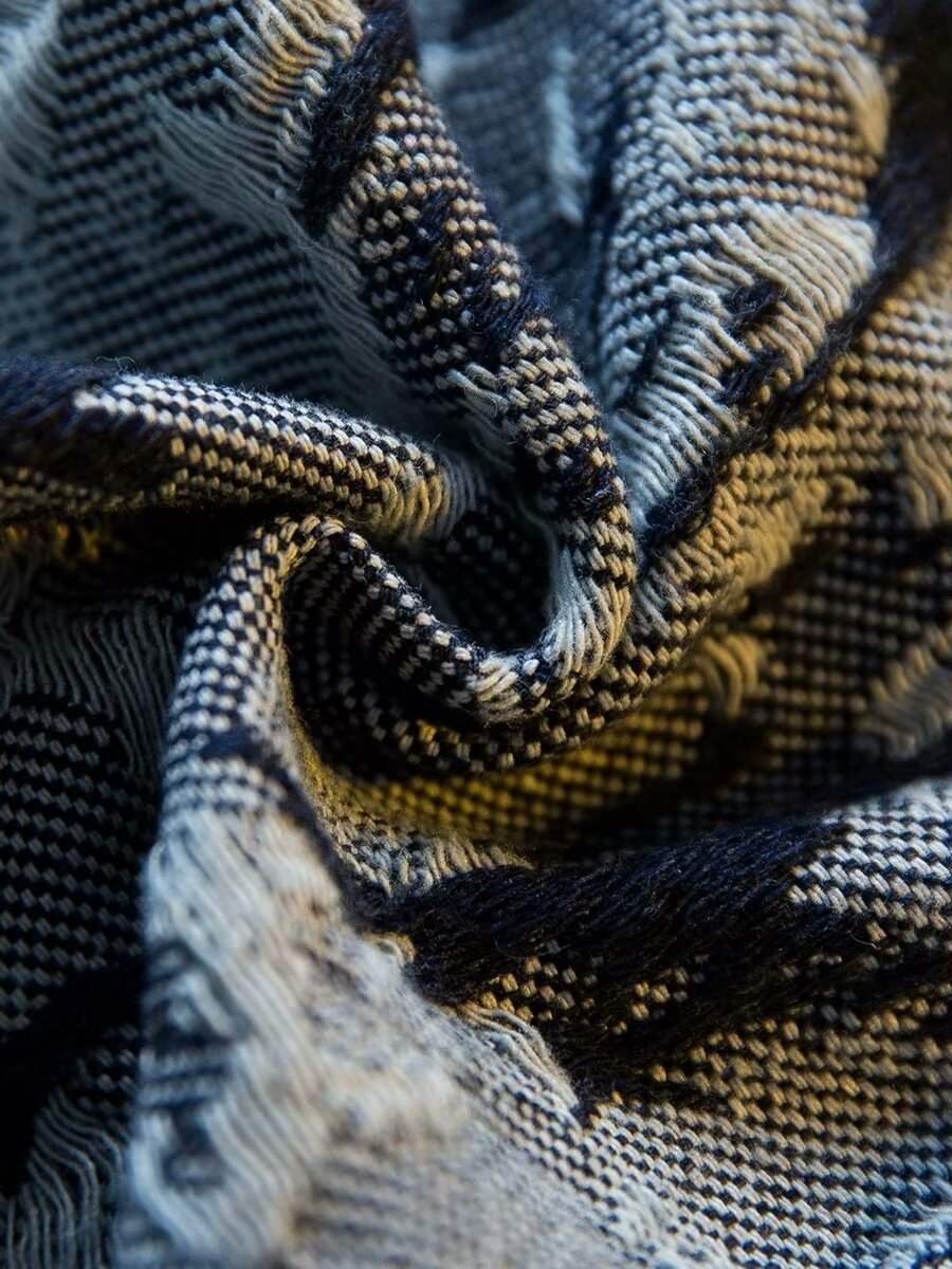 Summer Thin Large Size Denim For Men, Distressed Slim Straight Youth Five-Point Mid-Length Casual Shorts_voghion.com