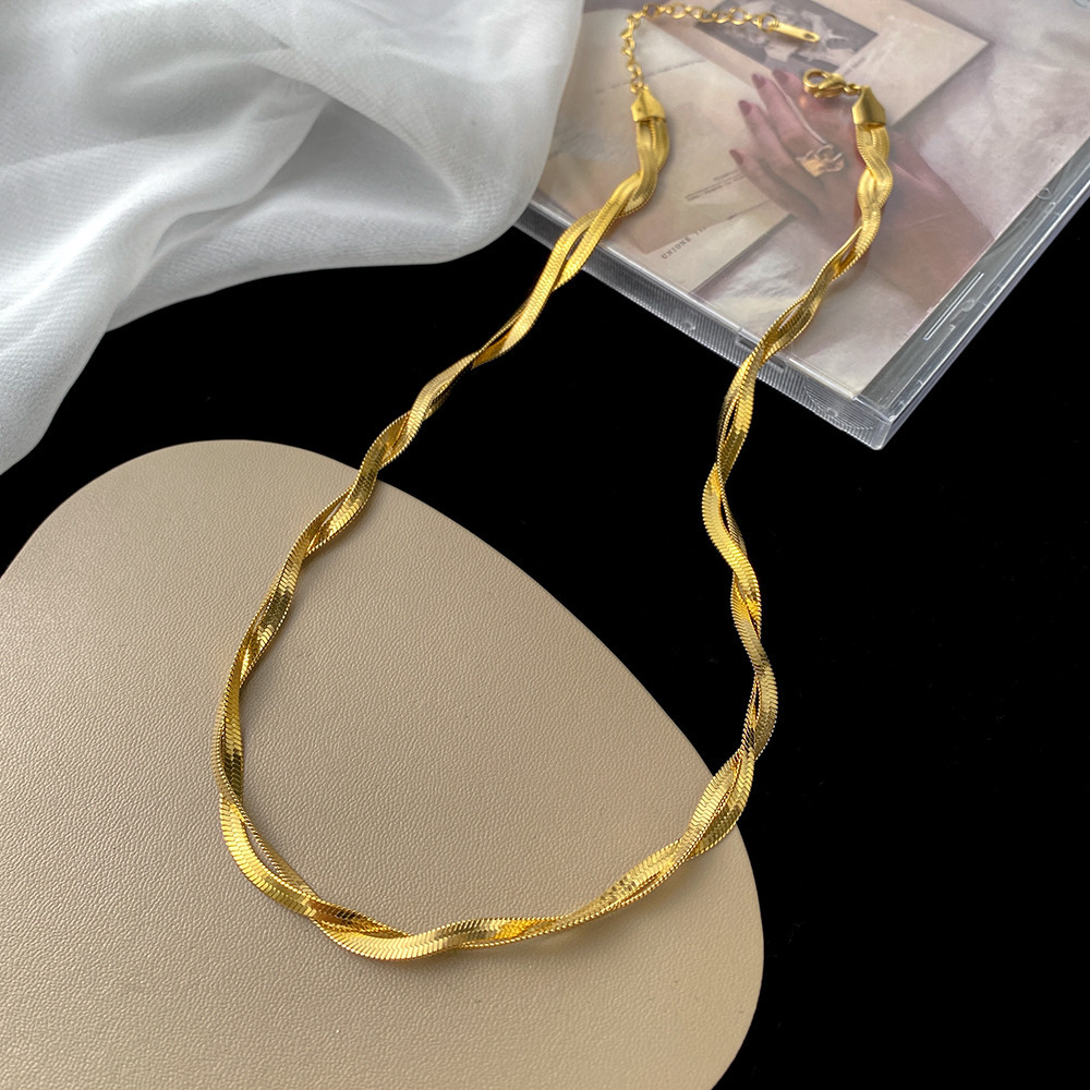 X705 double strand blade chain gold