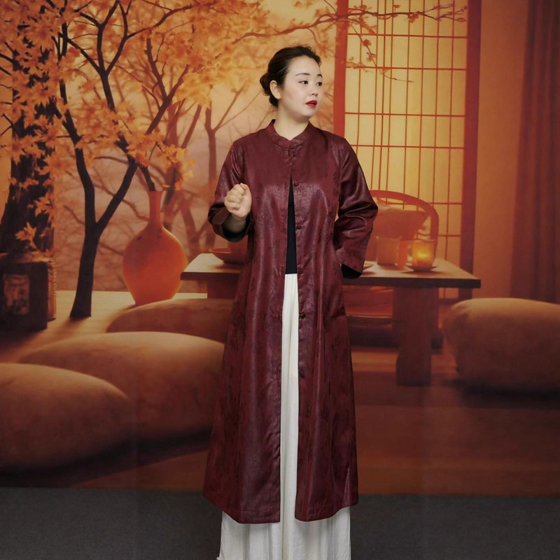 Double-Sided Reversible 2025 New Stylish Mom-Style Fragrant Cloud Yarn Oil Leather Vintage Mid-Length Trench Coat for Spring and Autumn