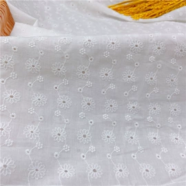 花边;绣花布;人造革