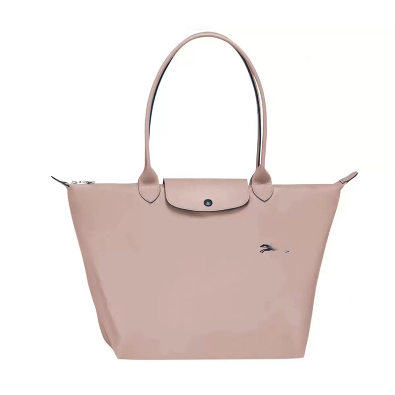 Anniversary camellia color