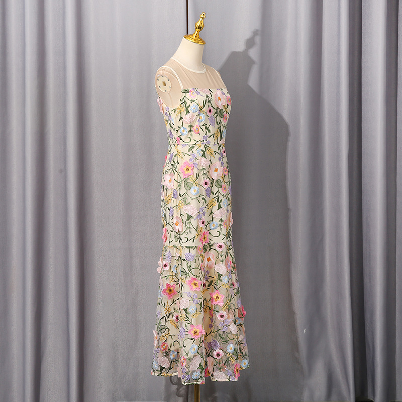 French Socialite Elegant Fishtail Hem Mesh Stitching Dress 22 French Socialite Elegant Fishtail Hem Mesh Stitching Dress