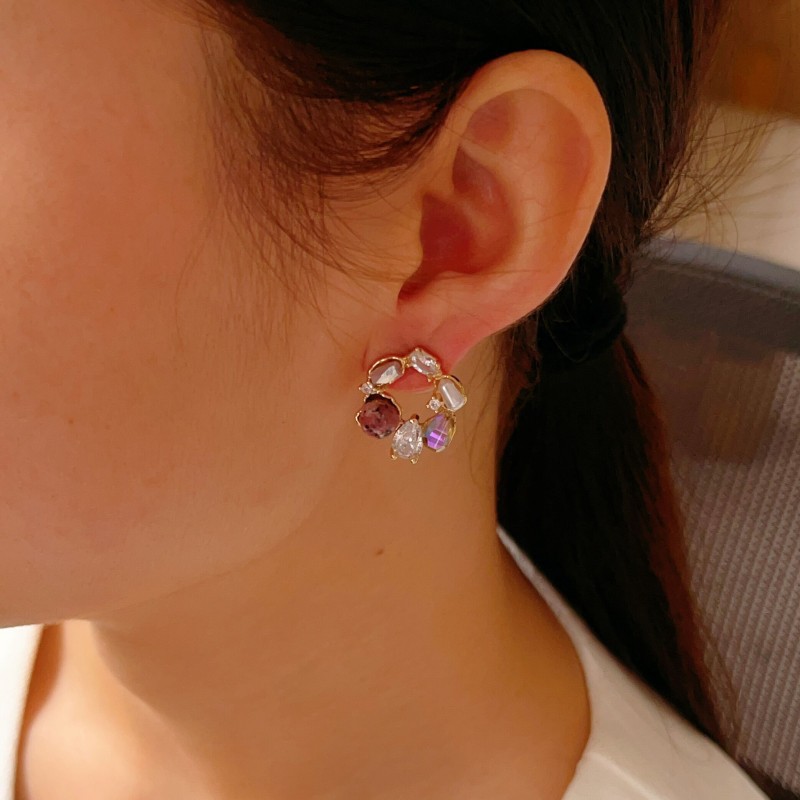Wholesale Jewelry Fairy Style Retro Heart Shape Alloy Zircon Inlay Drop Earrings display picture 1