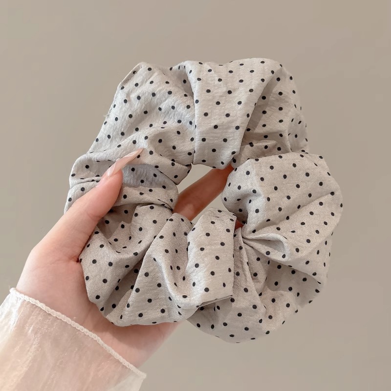 Satín coreano anillo de cabello de intestino grande mujer de moda cuerda de cabeza de alta calidad temperamento flor de cabello bola de cabello toque de cabeza