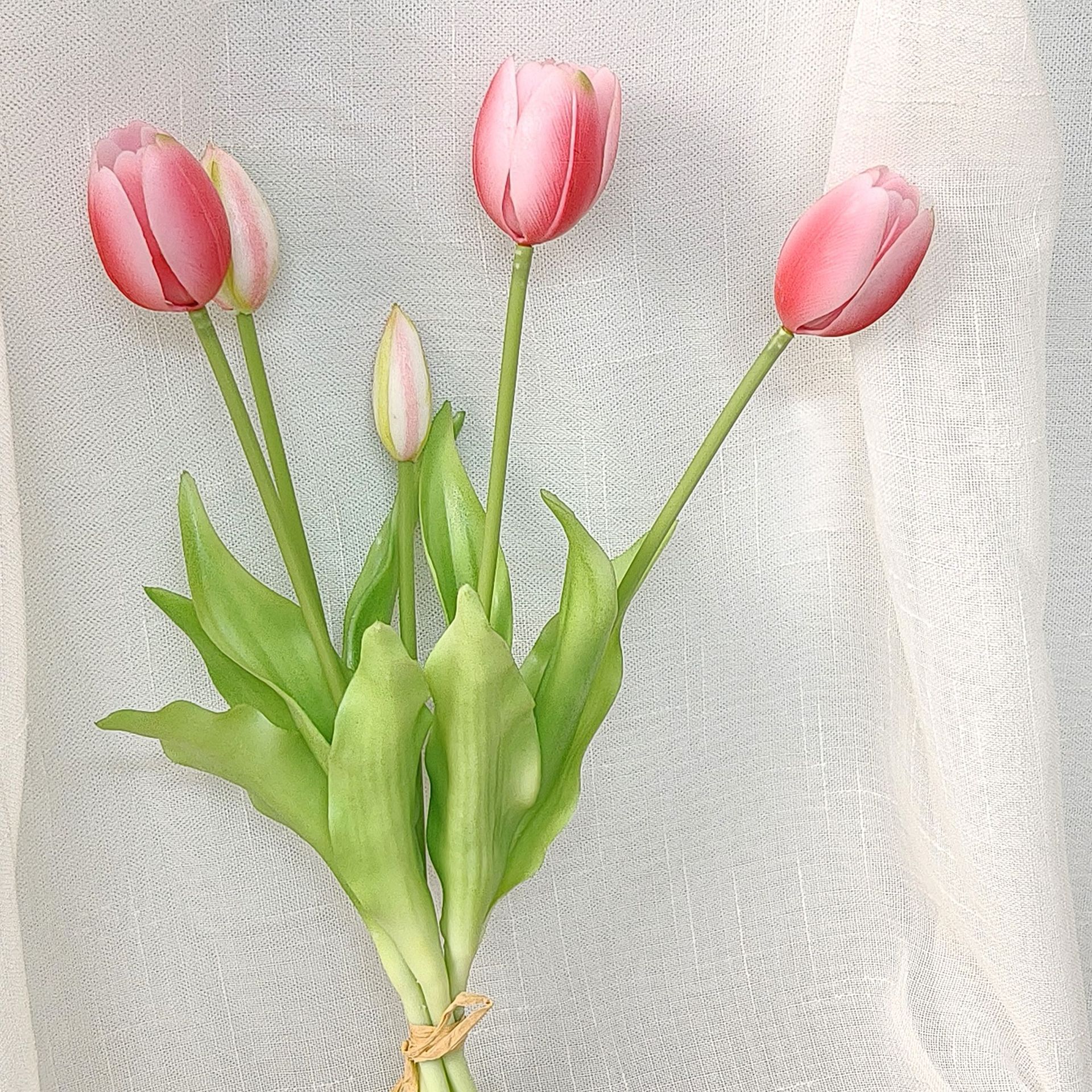 Simulación de flores de tulipas de goma blanda PE látex de goma de goma de flores de tulipas Simulación de flores humectantes 5 tulipas