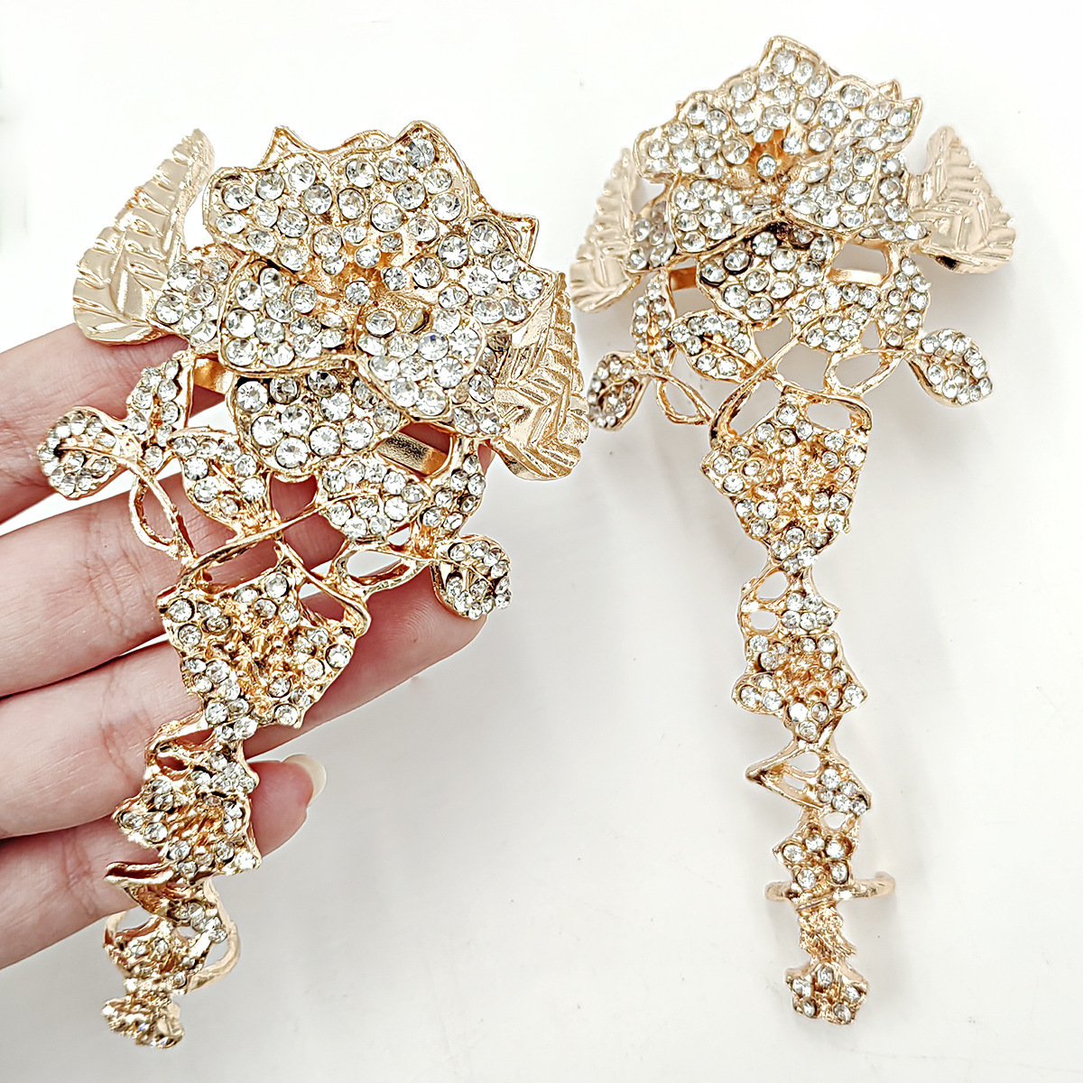 Zapatos complejos retro chinos con Phoenix-tipo talón decoración hueco metal pieza accesorios zapatos de boda zapatos de tacón alto zapato femenino cubierta