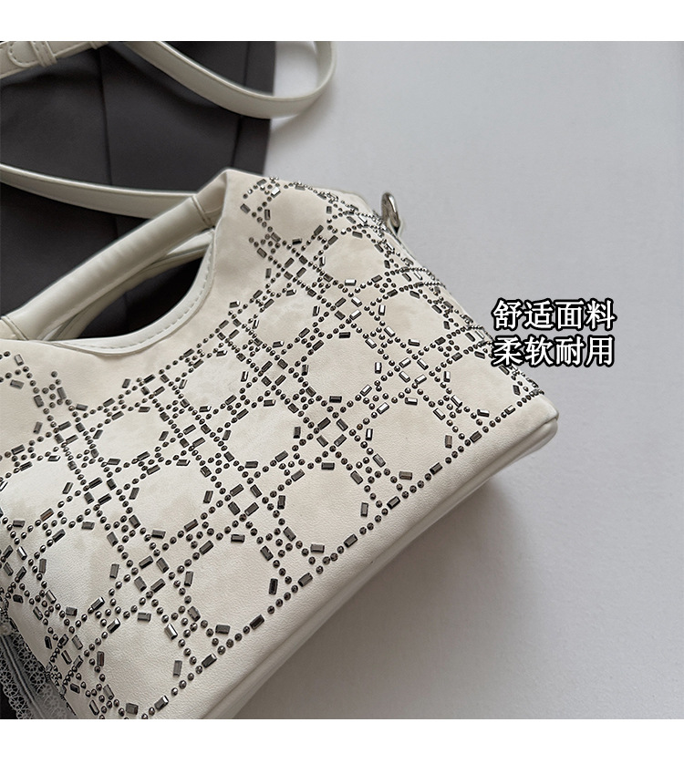 Summer fashion women's versatile hand-held niche crossbody design 2025 simple crossbody bucket bag, new Korean style for commuting Specification drawing