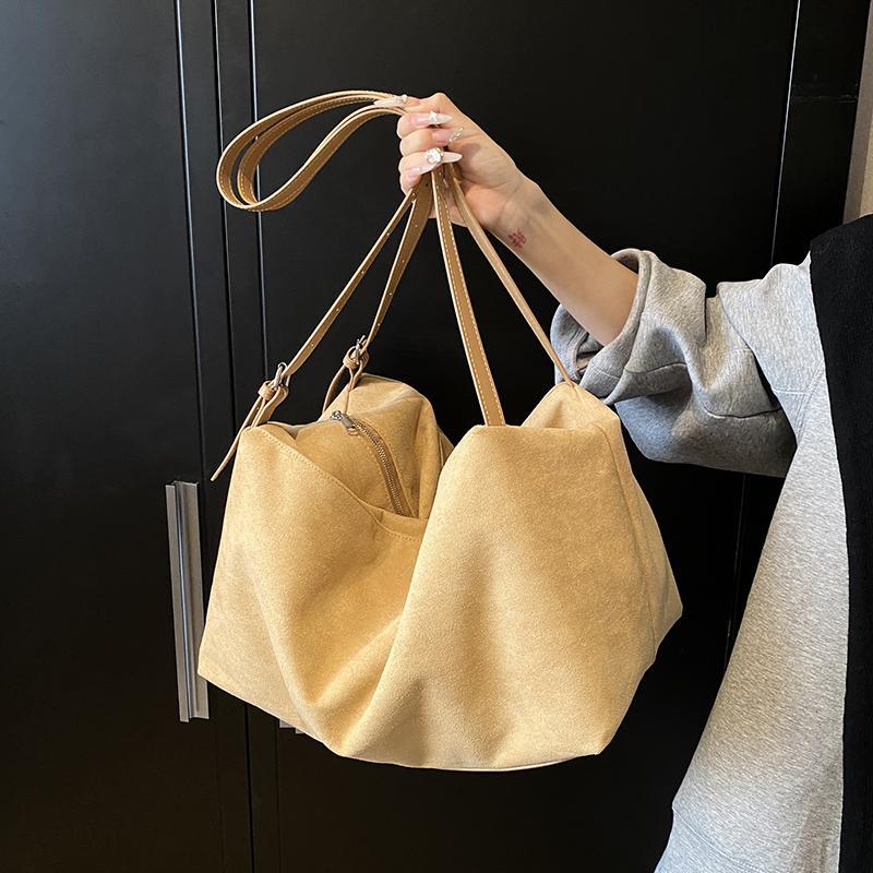 Casual retro gran capacidad bolsas de terciopelo de seda mujeres 2024 nuevo otoño invierno viaje bolsa de hombro bolsa de fitness de corta distancia