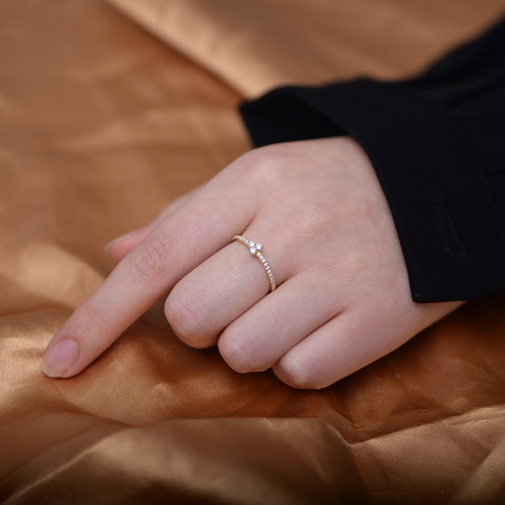 3g Weight 0.03µm Gold Plating Thickness Electroplating Gold Plating Process 925 Sterling Silver Zircon Round Rings