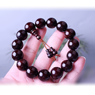 ����С�~��̴��Ʒ