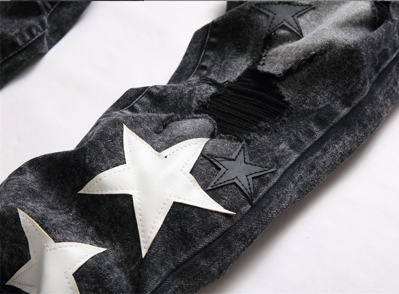 Herren Slim Fit Stretch Jeans In Schwarz Mit Stern-design_voghion.com