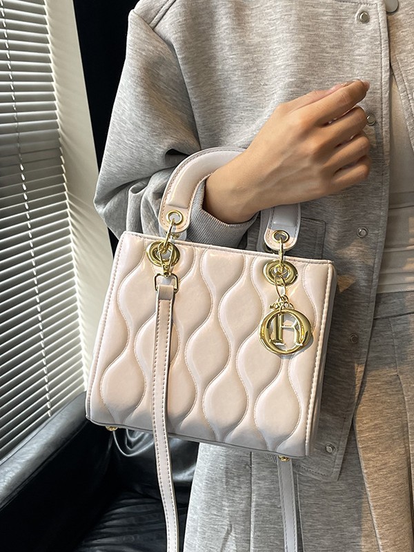 Bolso para mujeres transfronterizas nuevo estilo coreano bolso de mano cuadrado de alta calidad delicado bordado de diamante universal mochila de hombro