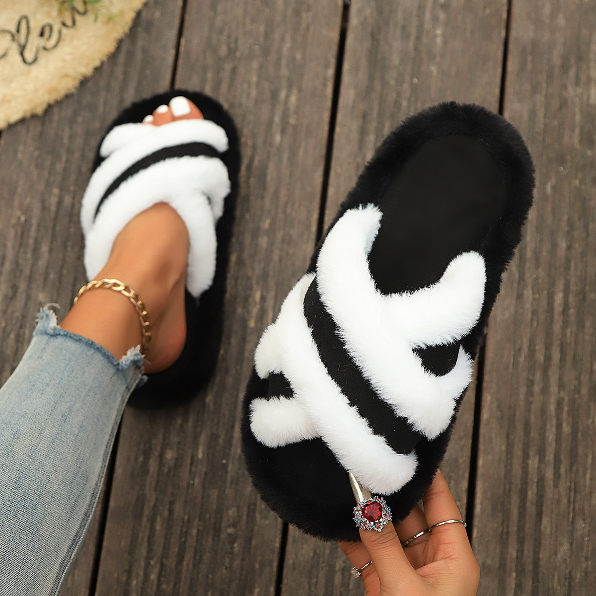 Zapatillas peludas de invierno para mujeres, zapatillas cómodas de invierno para interiores, zapatillas de algodón peludas de casa