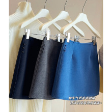 韩版气质毛呢半身裙女25秋冬新款高腰显瘦百搭防走光a字包臀短裙