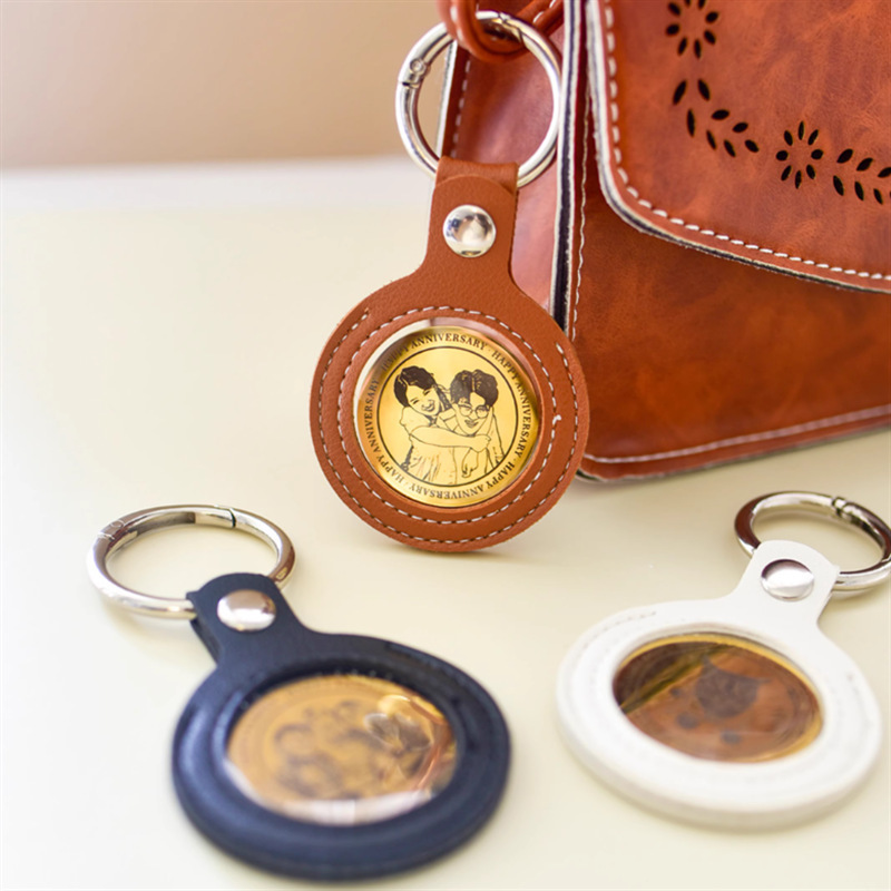 PU leather coin holder keychain for AA medal, standard challenge coin, commemorative coin holster