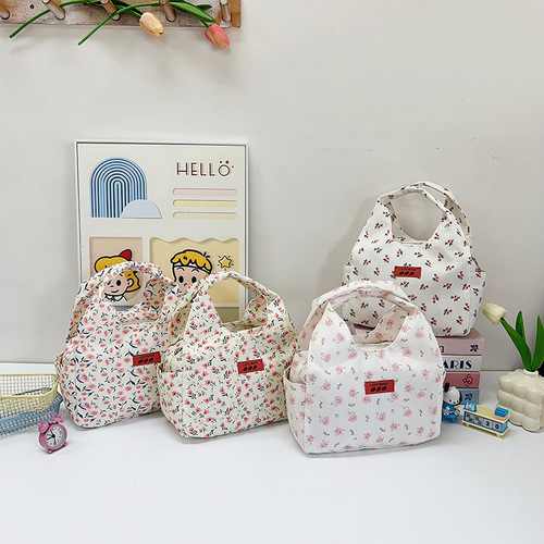 Japanese-style small floral shoulder bag, cross-border new model, suitable for office commuting, hand-held bento bag, large capacity, student lunch bag