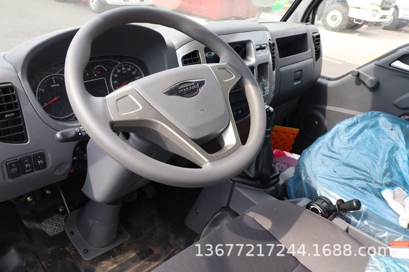 10-Barrel Electric Hydraulic Tailboard Trash Truck, New Energy Kitchen Waste Truck, Door-To-Door Delivery