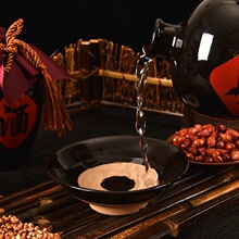 �ƉؔzӰ���߰׾ƈ����b͹��LӰ�ǹ��b�����Ĕzˮ�G��[��